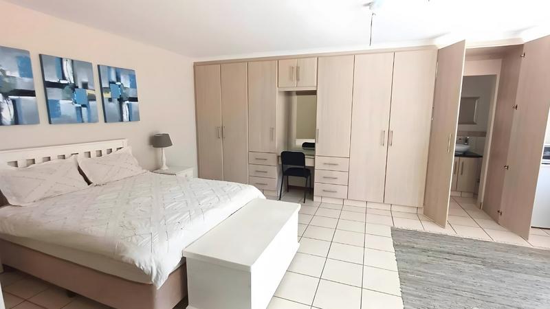 4 Bedroom Property for Sale in Monte Christo Western Cape